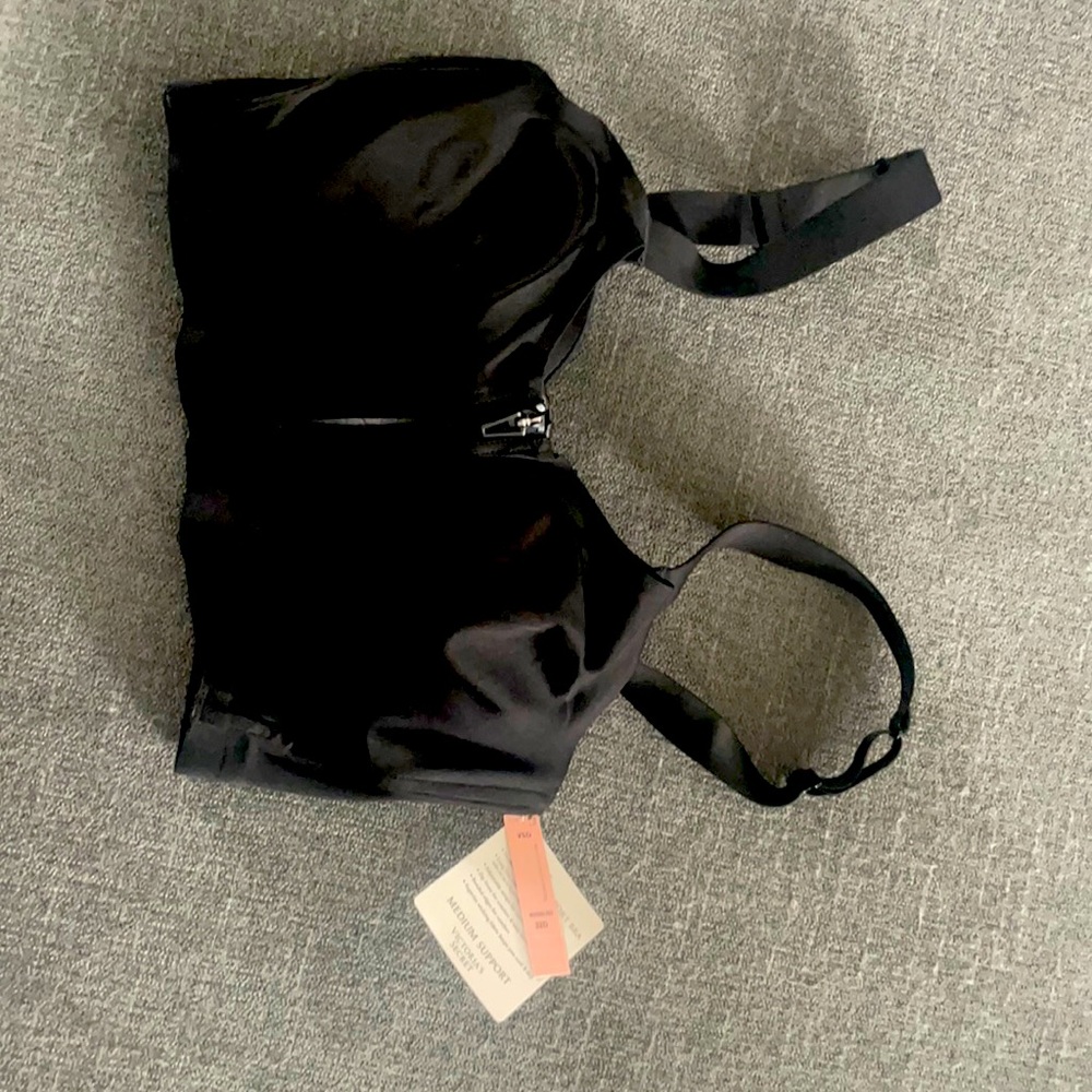 Brand new with tags Victoria’s Secret bra.